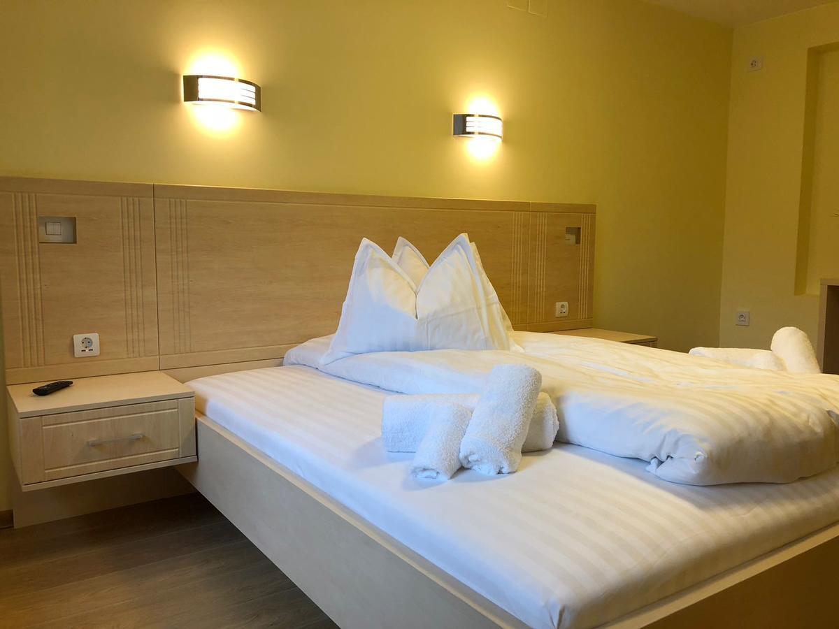 Vila Toscana ทิมิชัวรา ภายนอก รูปภาพ